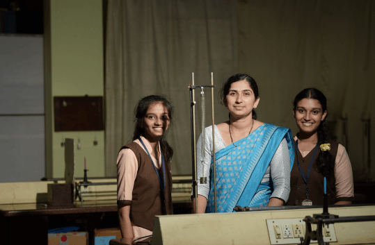 Electronics lab image 2
